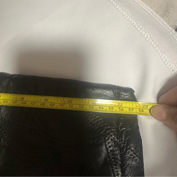 Tudor Court by Haband black Leather Trench Coat - Picture 14 of 16